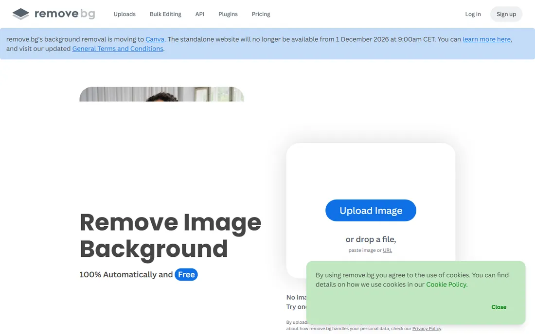 remove.bg homepage